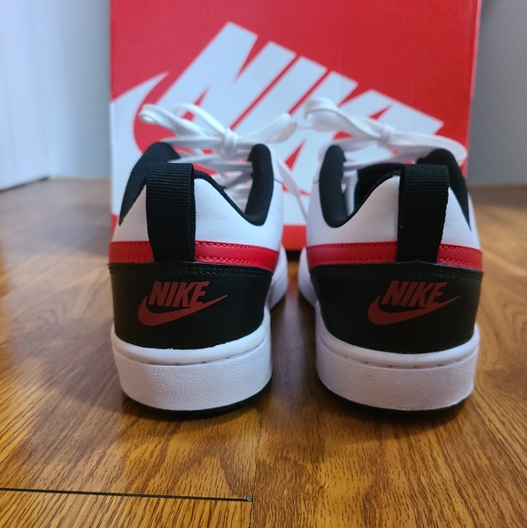 Nike Court Borough Low 2 (GS) Size 7y - Picture 4 of 6